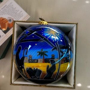 PIER 1 "Le bien" ornament